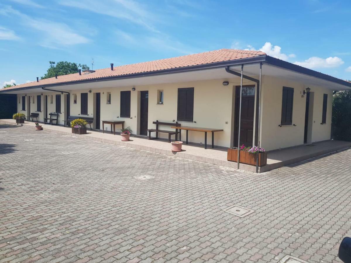 Camere Carloni Asís Exterior foto